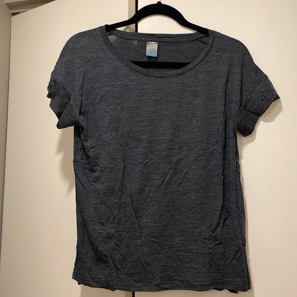Icebreaker Japanese style wool T-shirt size small